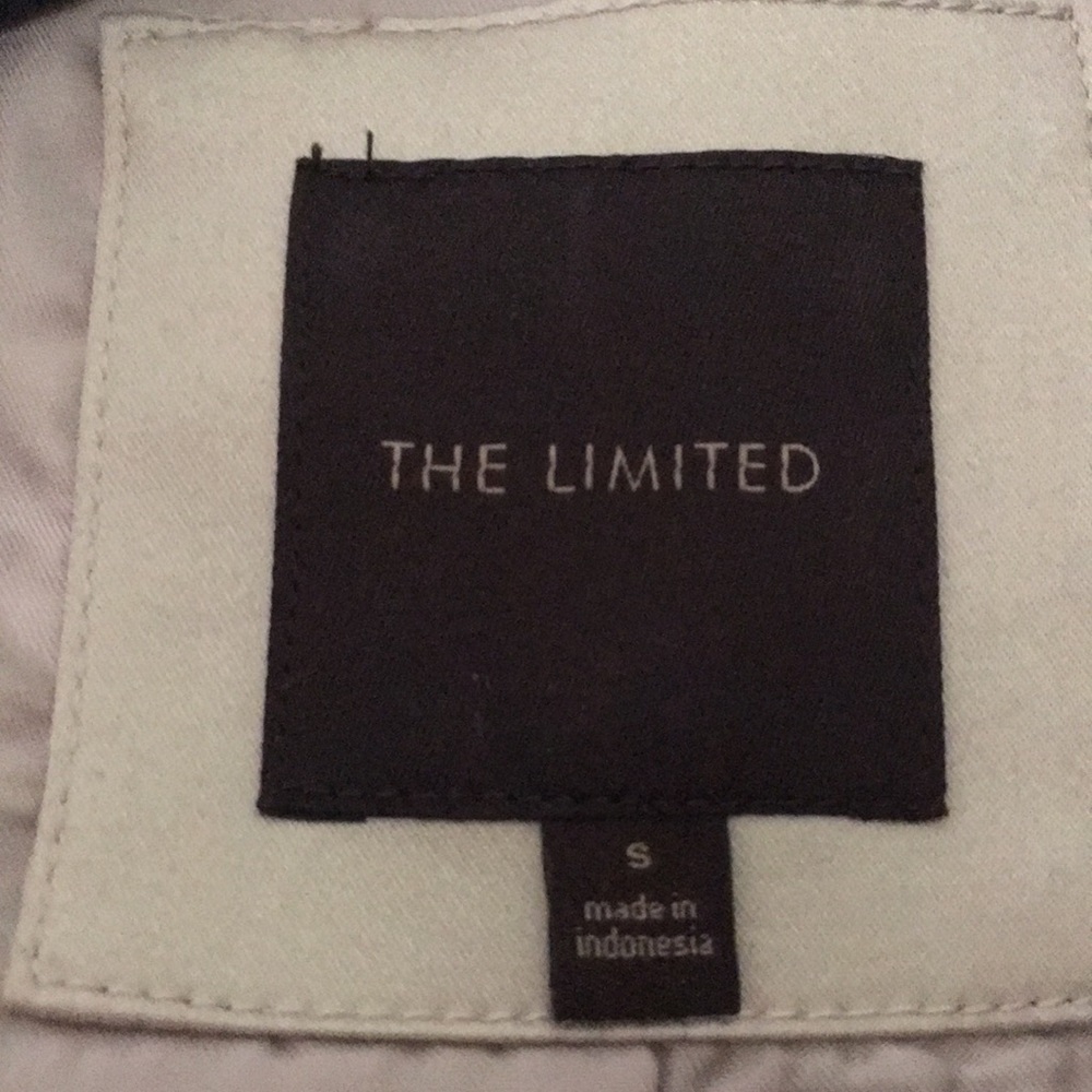 Limited Trench Coat NWOT - Picture 3 of 4